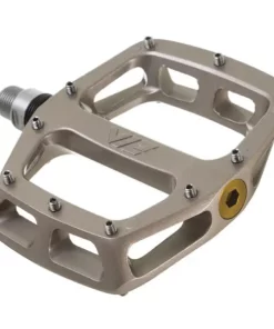 DMR V12 Magnesium Flat Pedal - 9/16" 5 DMR V12 Magnesium Flat Pedal - 9/16" -Zipp Sales 11422923 2784874611352565