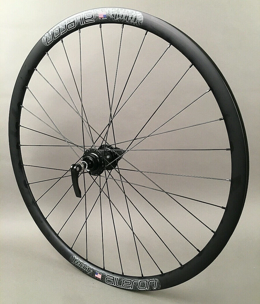 Velocity Aileron 700c Gravel CX Bike Wheels Tubeless Quick Release & Thru Axle - Image 3