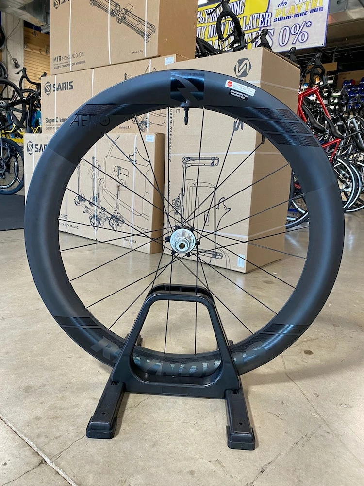 Reynolds® Reynolds Black Label Aero 65 Disc Brake Wheelset SRAM/Shimano 2022 - Image 4