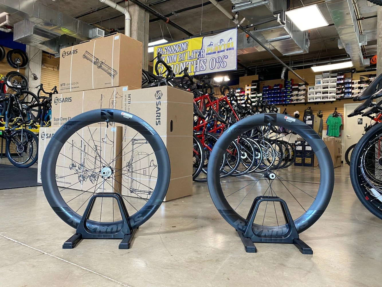 Reynolds® Reynolds Black Label Aero 65 Disc Brake Wheelset SRAM/Shimano 2022