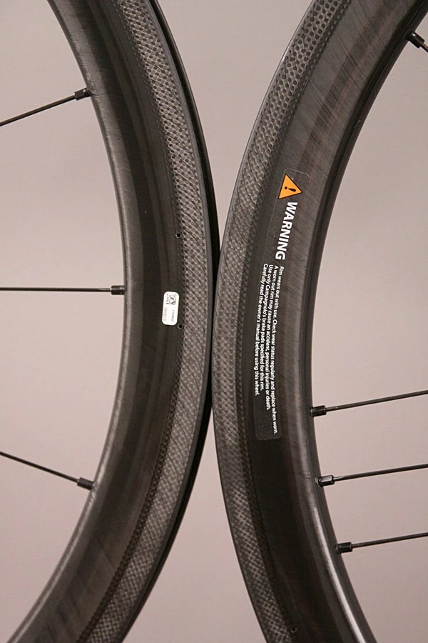 Campagnolo® Campagnolo Bora Wto 45 Carbon Tubeless Clincher Wheelset Dark Label - Image 10