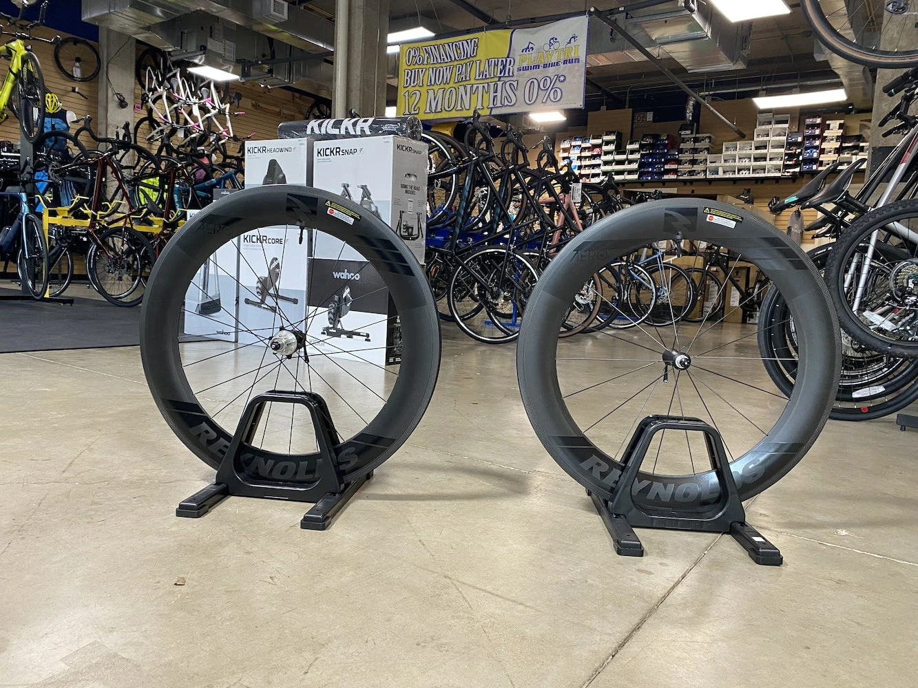 Reynolds® Reynolds Aero 80 Rim Brake Wheelset SRAM/Shimano 2022 1 Reynolds® Reynolds Aero 80 Rim Brake Wheelset SRAM/Shimano 2022