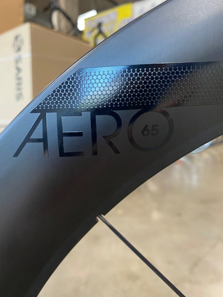 Reynolds® Reynolds Black Label Aero 65 Disc Brake Wheelset SRAM/Shimano 2022 - Image 3