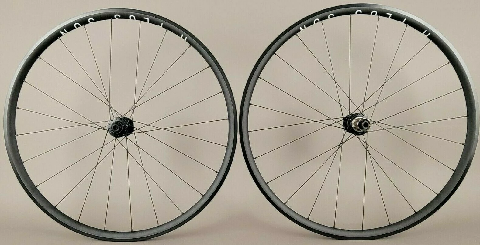 H Plus Son Archetype 24h 700c Gravel Road CL Disc Bike Wheelset 12x100 12 X 142