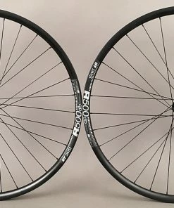 Dt-swiss DT Swiss R500 Shimano 105 Hubs Road Bike Wheelset 700c Thru Axle