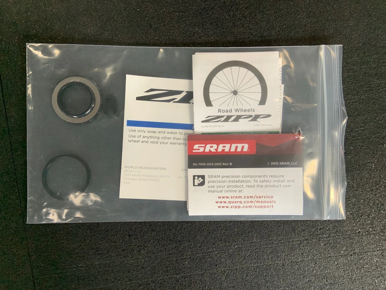 Zipp 303 Firecrest Disc Brake Tubeless Wheelset SRAM/SHIMANO 2022 3 Zipp 303 Firecrest Disc Brake Tubeless Wheelset SRAM/SHIMANO 2022 - Image 3